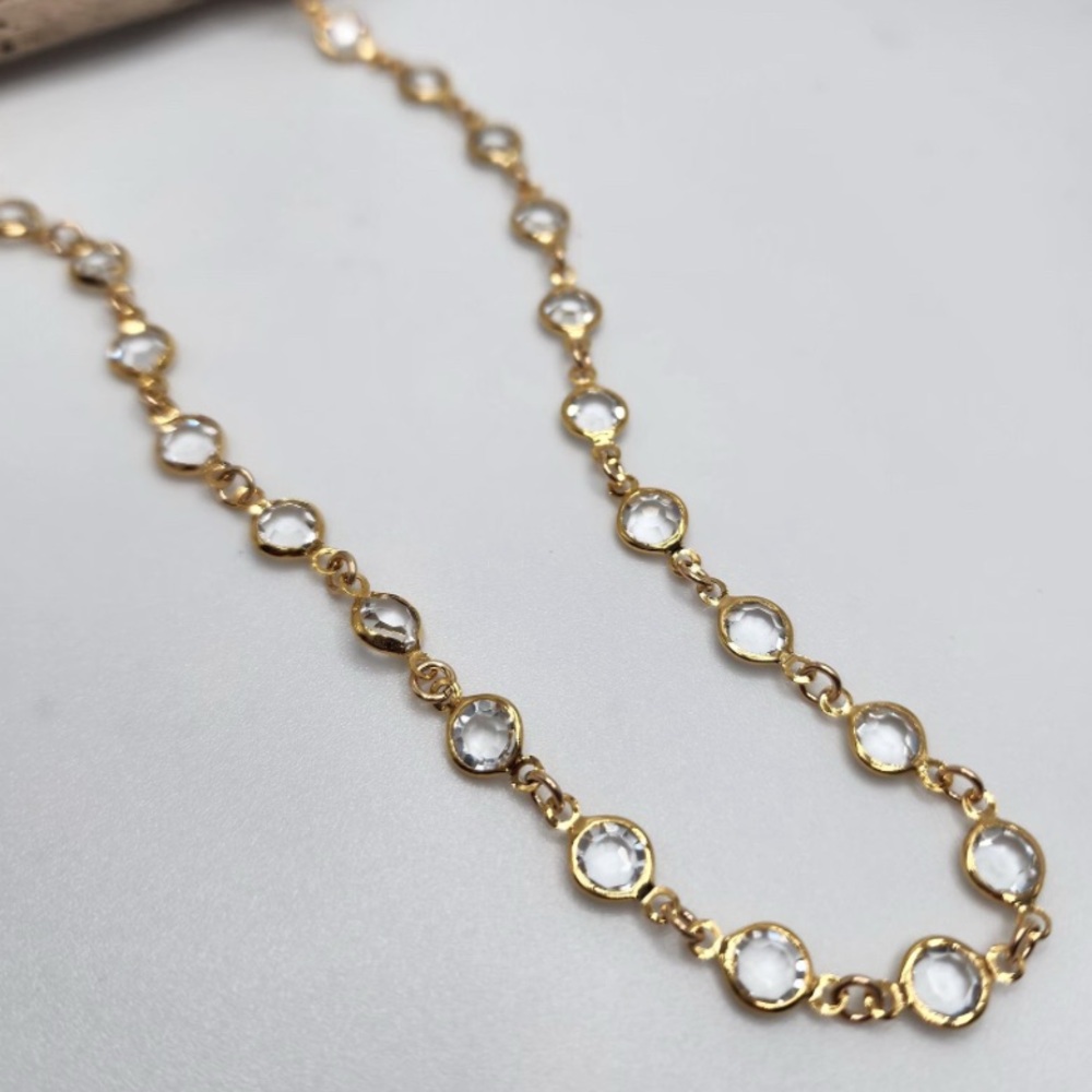 NWT ⚜️💎⚜️ True To Form Gorgeous Golden Tone Brass Crystals Necklace